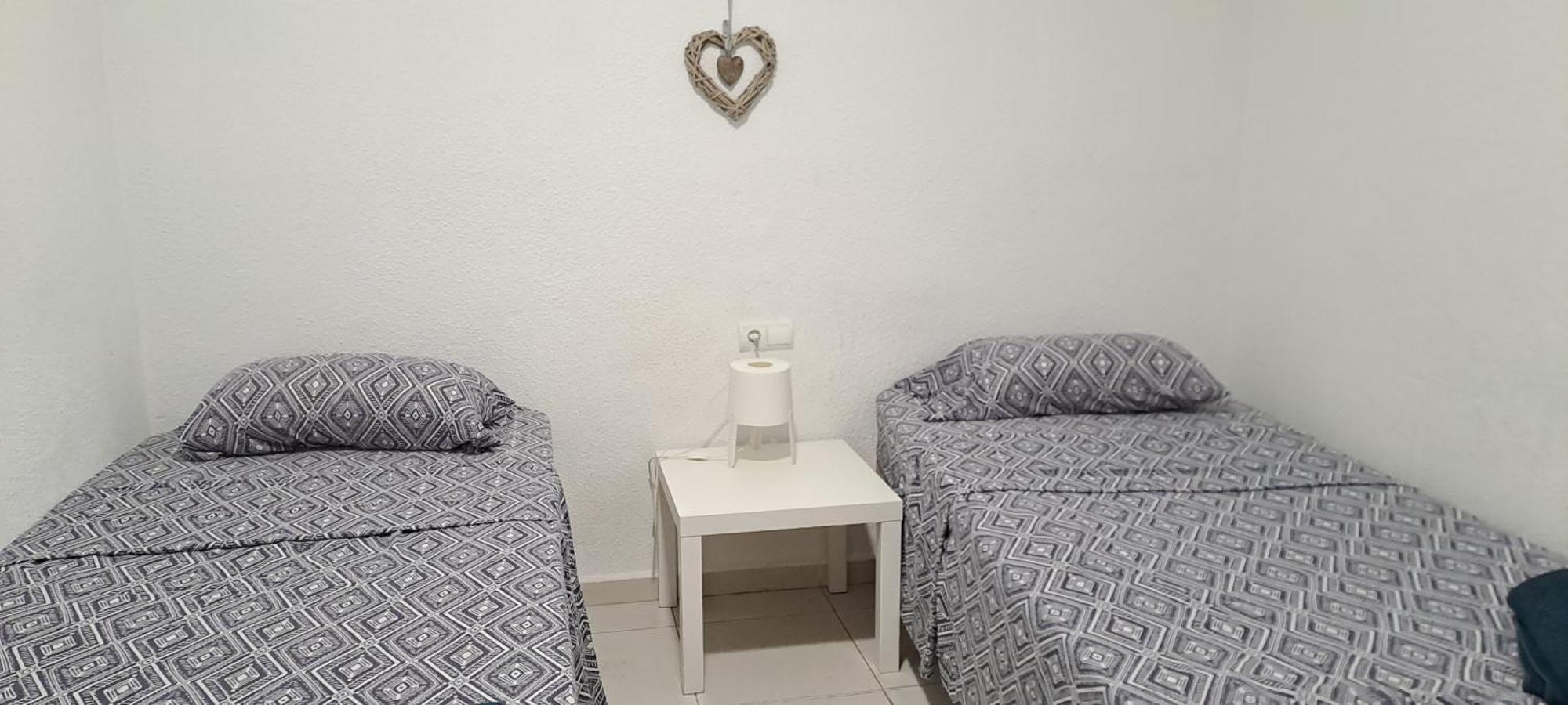 הוסטל אליקאנטה La Marina חדר תמונה